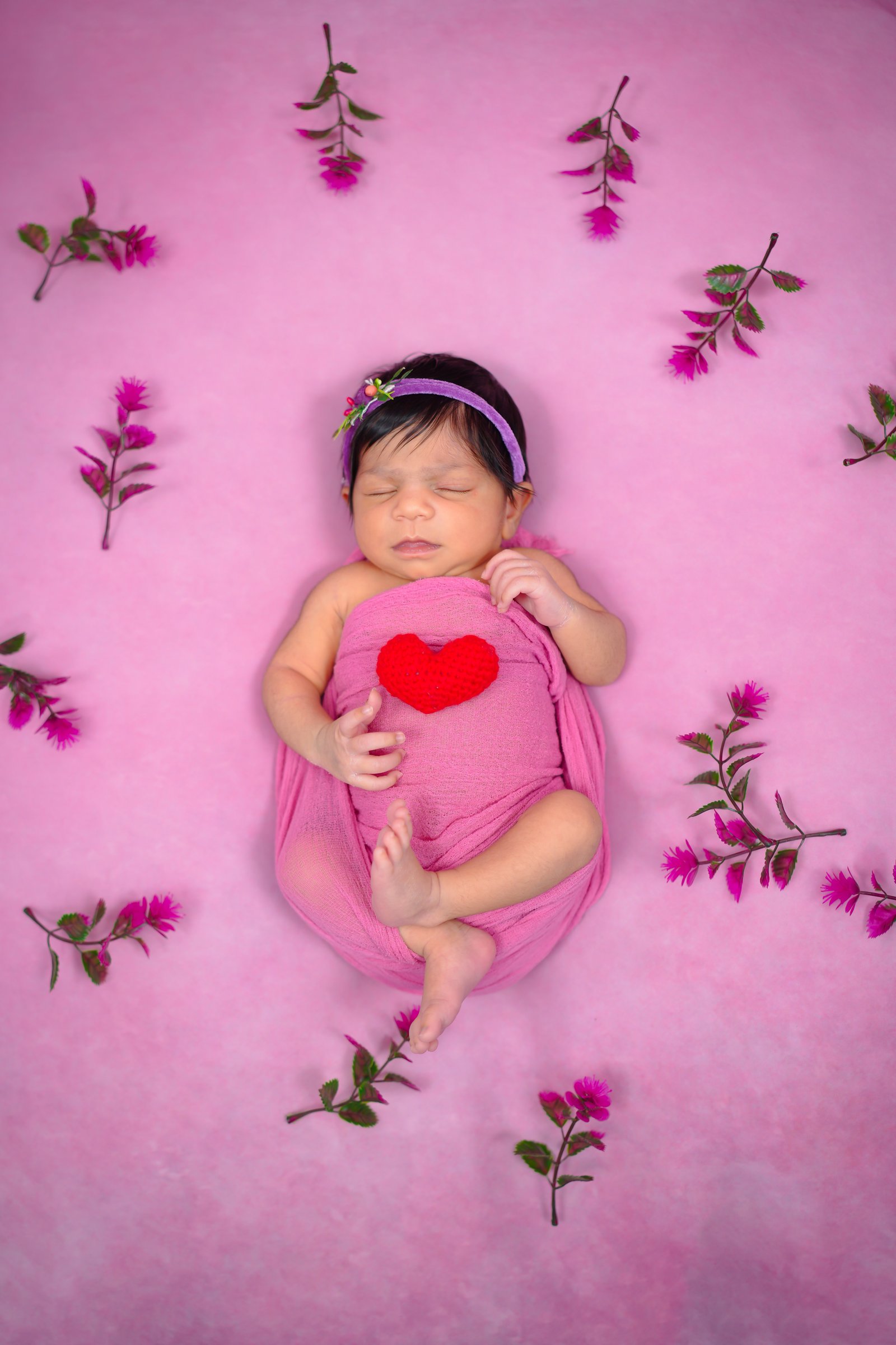 Representative newborn photography: Gentle whisper