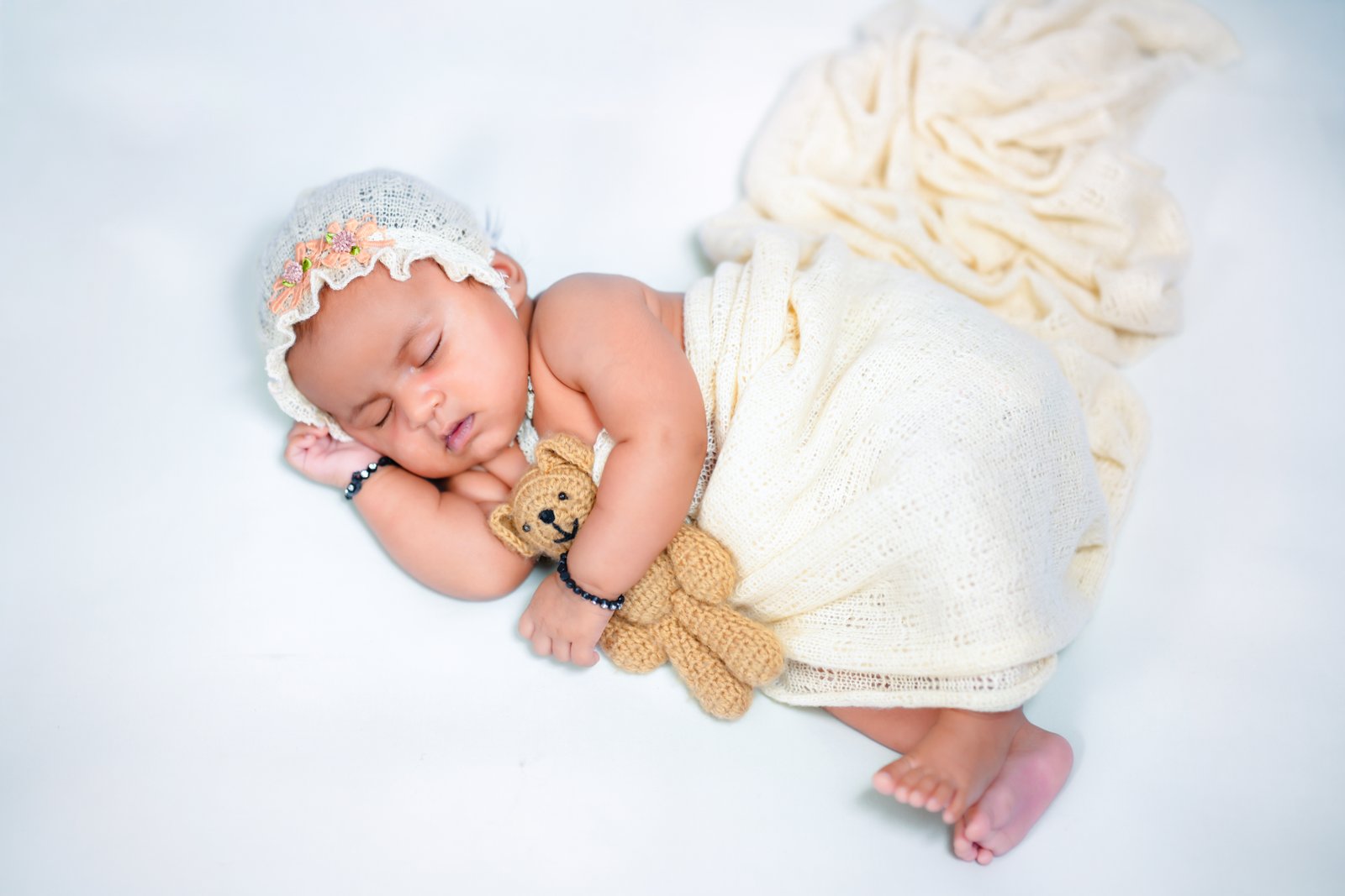 Representative newborn photography: Softest slumbers