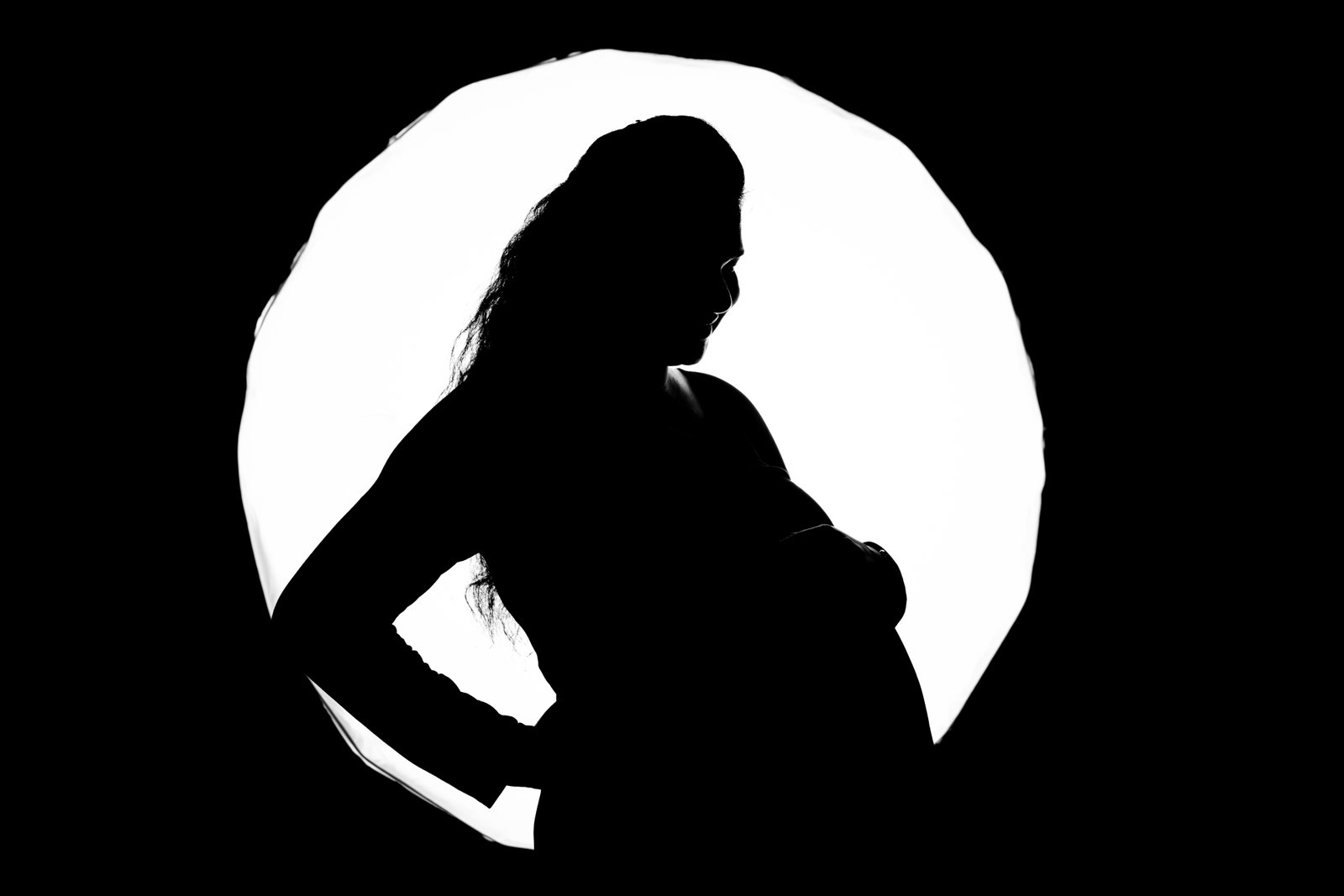 Representative maternity photography: Motherly Love